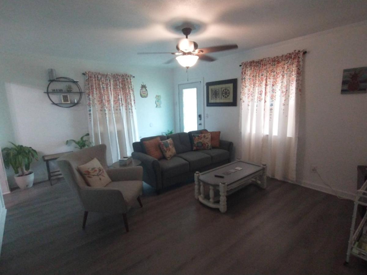 Welcome To Pineapple House! Pensacola Exteriör bild