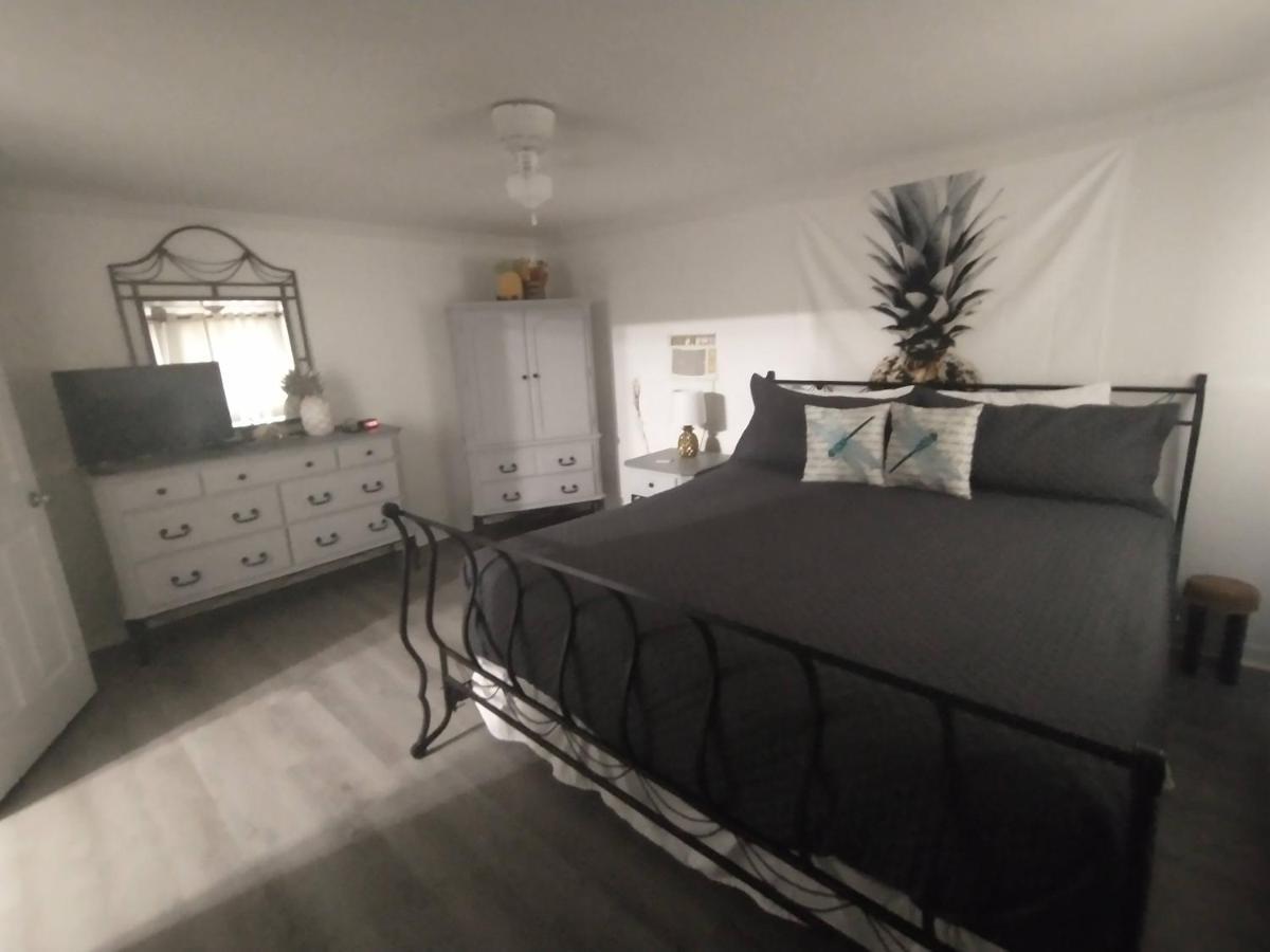 Welcome To Pineapple House! Pensacola Exteriör bild